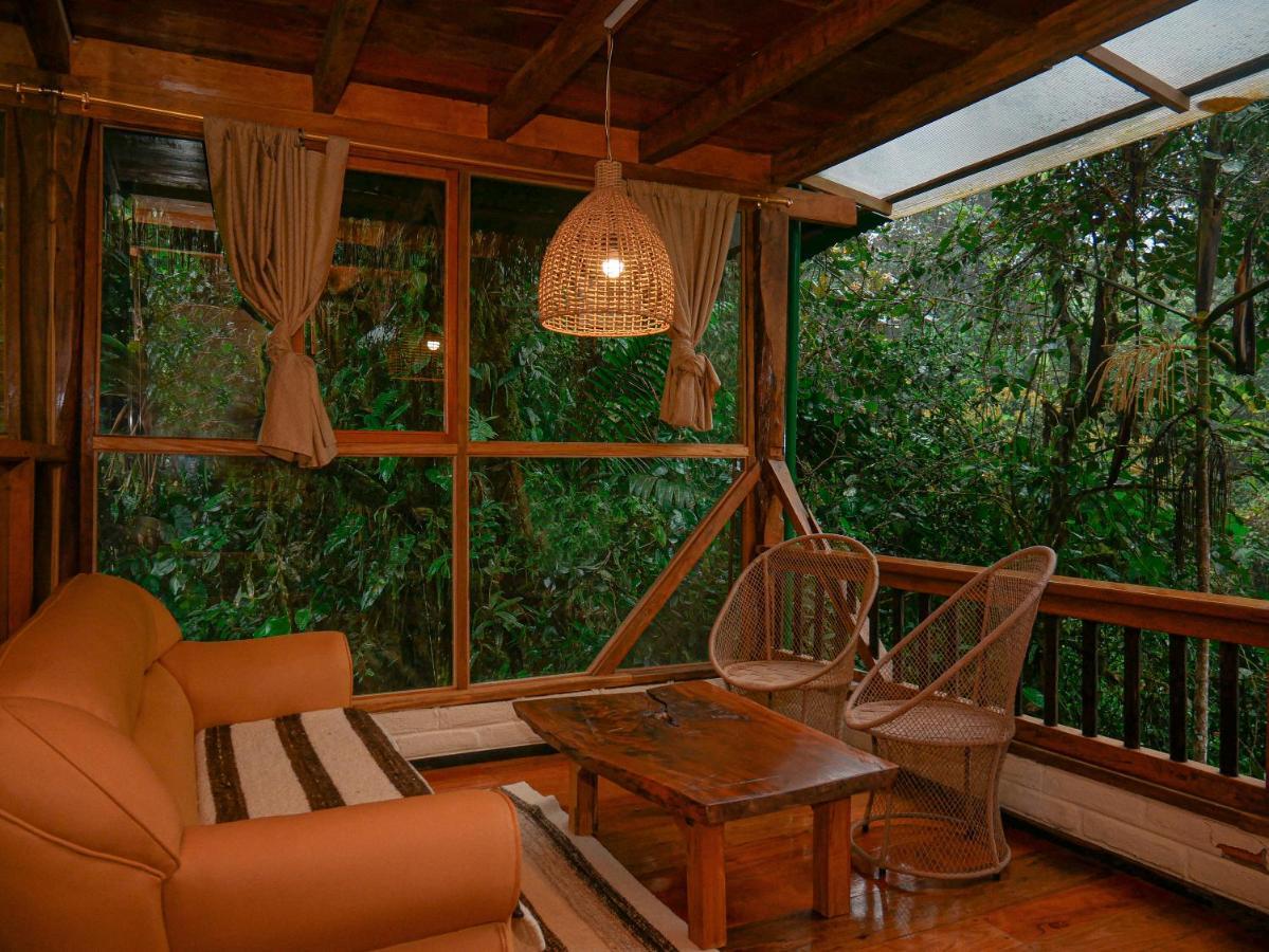 Casa De Vista Alta Otel Mindo Dış mekan fotoğraf