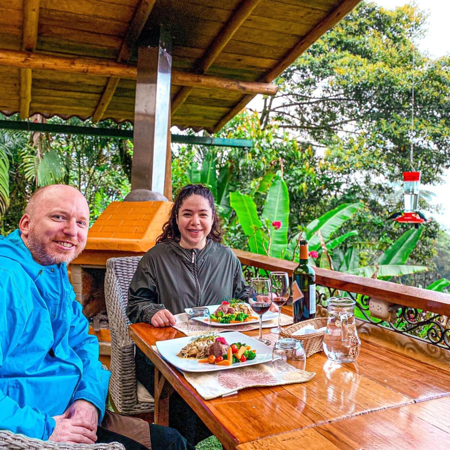 Casa De Vista Alta Otel Mindo Dış mekan fotoğraf