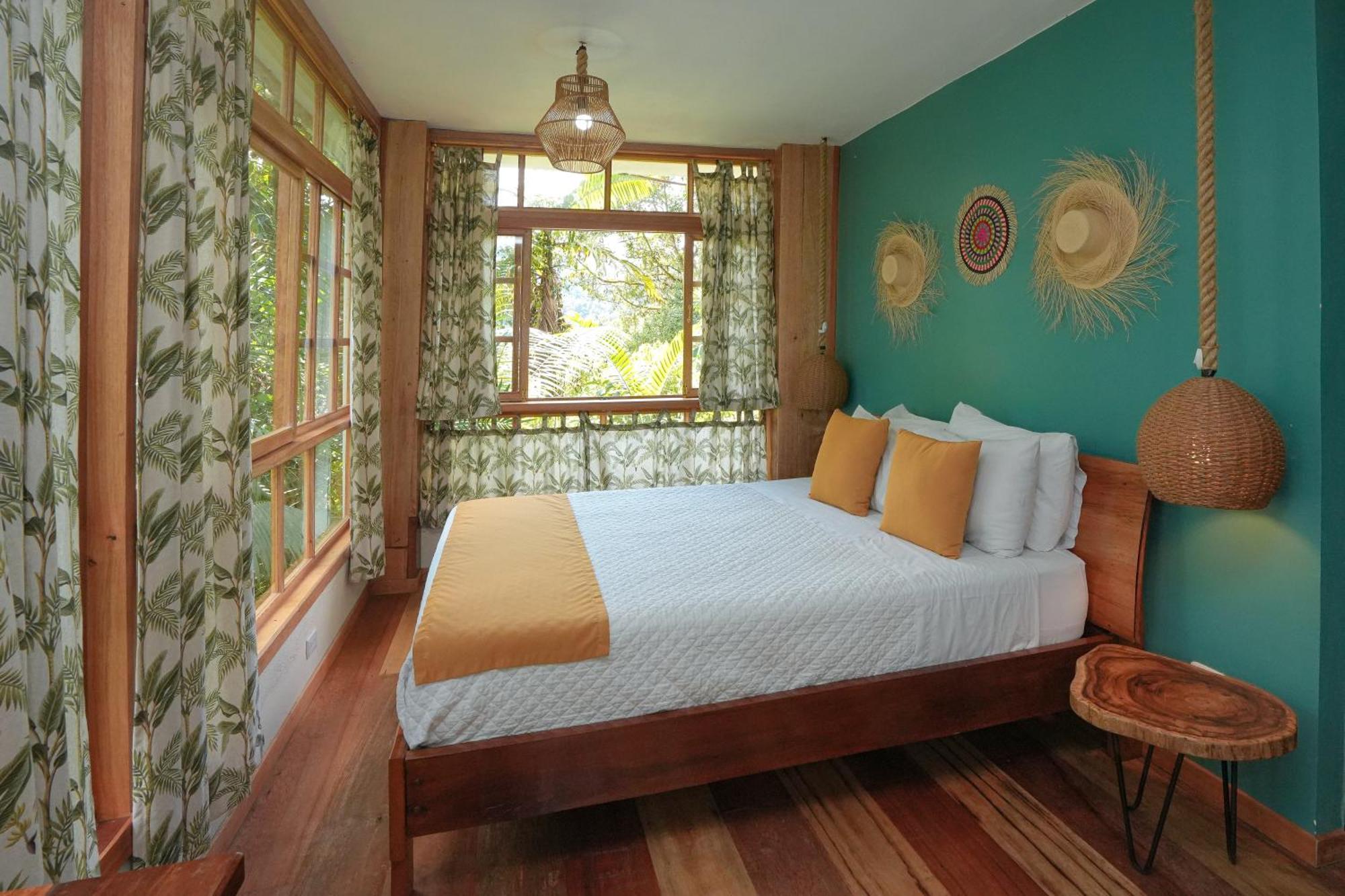 Casa De Vista Alta Otel Mindo Dış mekan fotoğraf