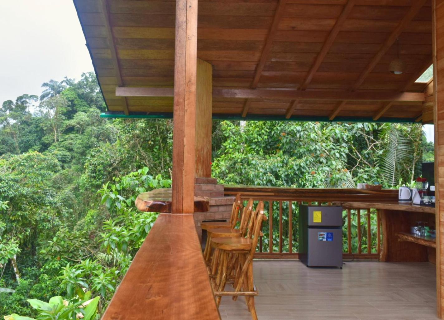 Casa De Vista Alta Otel Mindo Dış mekan fotoğraf
